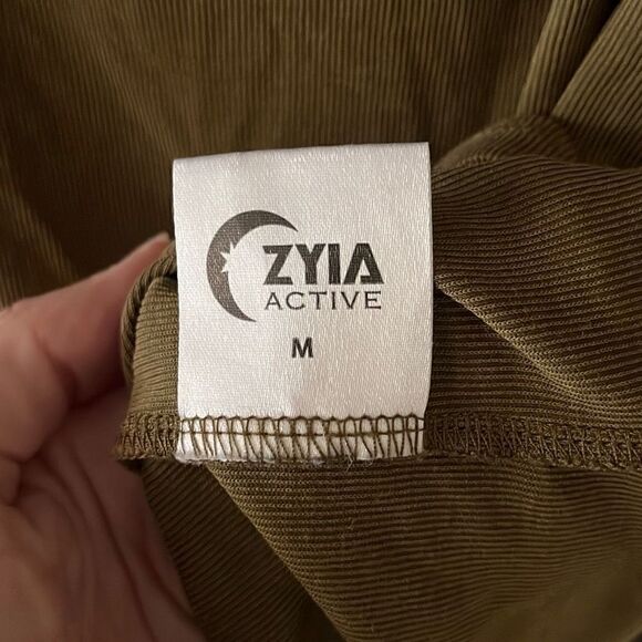 Zyia Vida ScrunchyOlive Green Racer Tank Medium - Picture 7 of 8